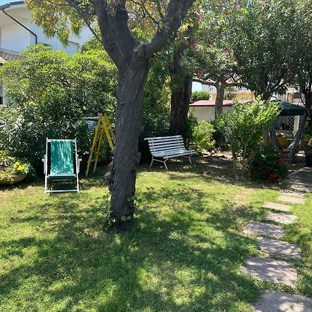 B&B I Versi Del Mare Roseto Degli Abruzzi Exterior foto